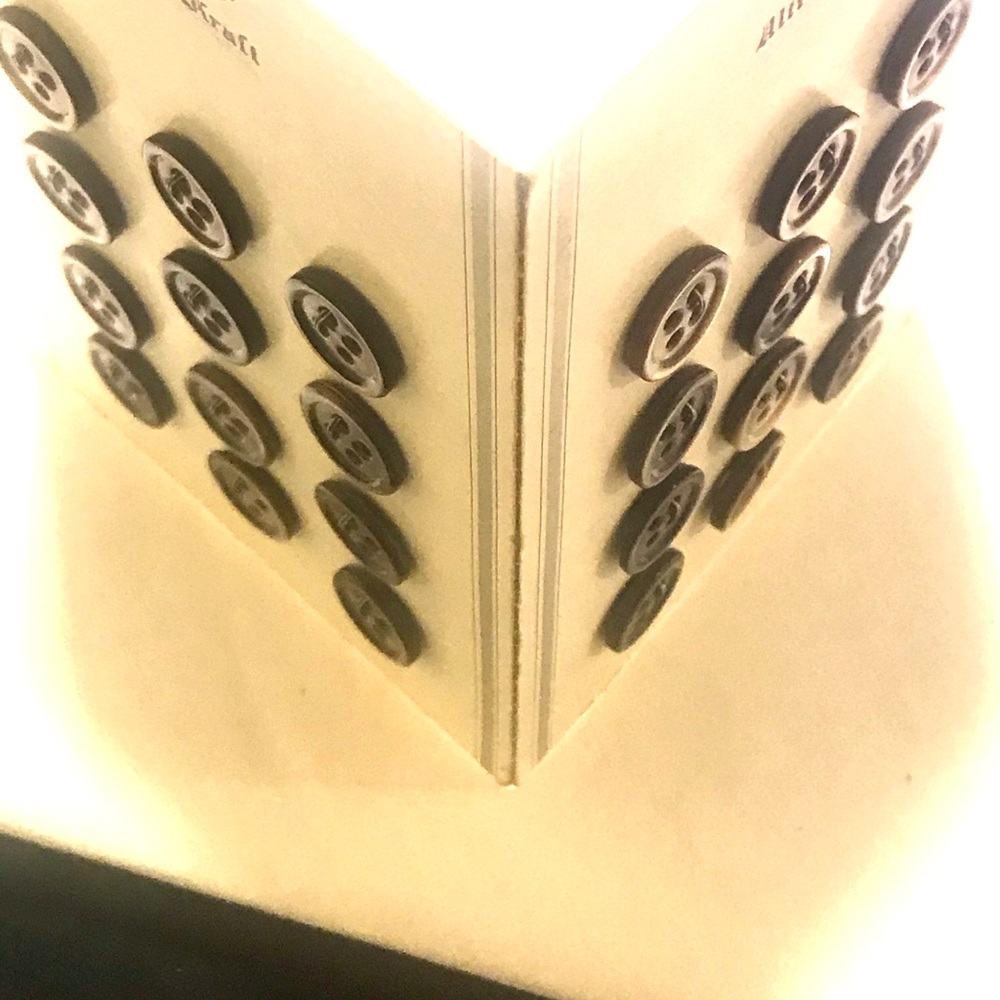 Folding Card Of Abalone Buttons - image 2